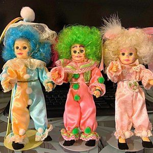 Robin Woods Dolls, Clown Series (1984) - stands included- Qty 3- VTG